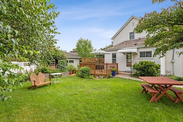 3558 Mckinley Street NE, Minneapolis, MN 55418