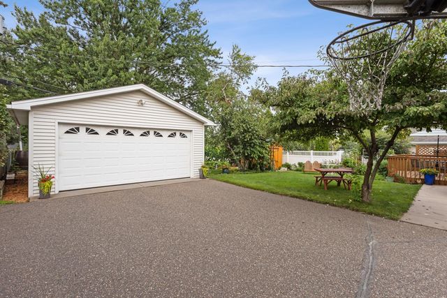 3558 Mckinley Street NE, Minneapolis, MN 55418