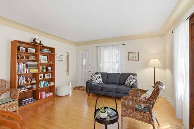 3558 Mckinley Street NE, Minneapolis, MN 55418