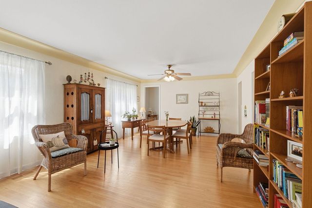 3558 Mckinley Street NE, Minneapolis, MN 55418