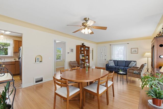 3558 Mckinley Street NE, Minneapolis, MN 55418