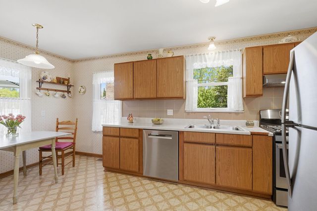 3558 Mckinley Street NE, Minneapolis, MN 55418