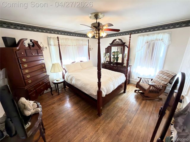 52 Maple Street, River Rouge, MI 48218