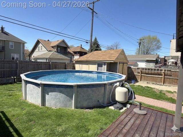 52 Maple Street, River Rouge, MI 48218