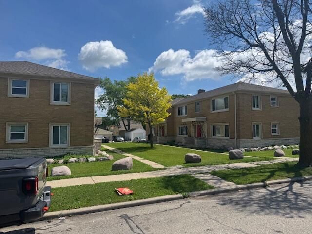 7222 W Appleton AVENUE #7224, Milwaukee, WI 53216