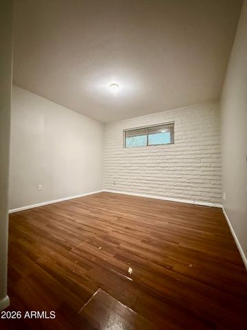 825 E 5th Street B, Mesa, AZ 85203