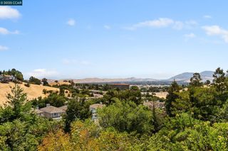 2058 Marazzani Dr, Martinez, CA 94553