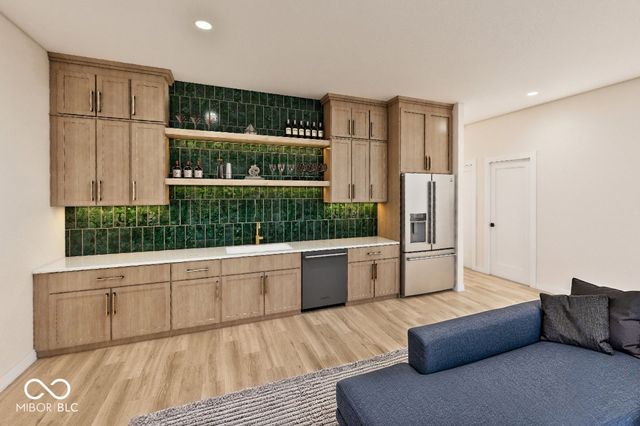 584 Greenery Drive, Carmel, IN 46290