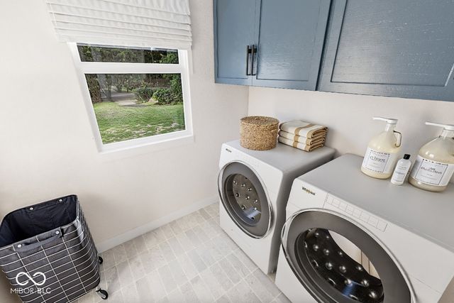 584 Greenery Drive, Carmel, IN 46290