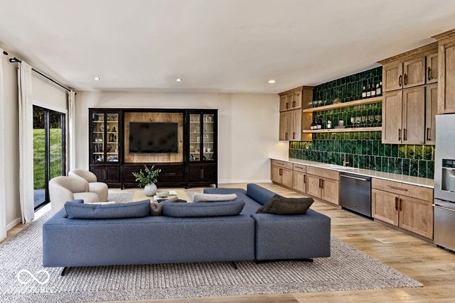 584 Greenery Drive, Carmel, IN 46290