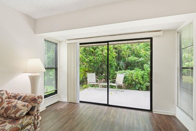 9218 CHAMPIONSHIP LANE, New Port Richey, FL 34655