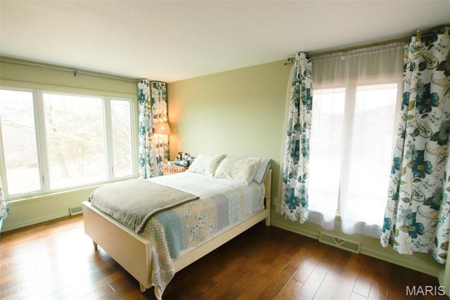 612 Crestview Drive, Sullivan, MO 63080