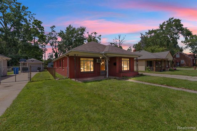 3916 Cornell Street, Dearborn Heights, MI 48125