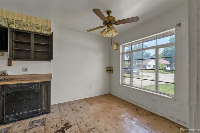 3916 Cornell Street, Dearborn Heights, MI 48125