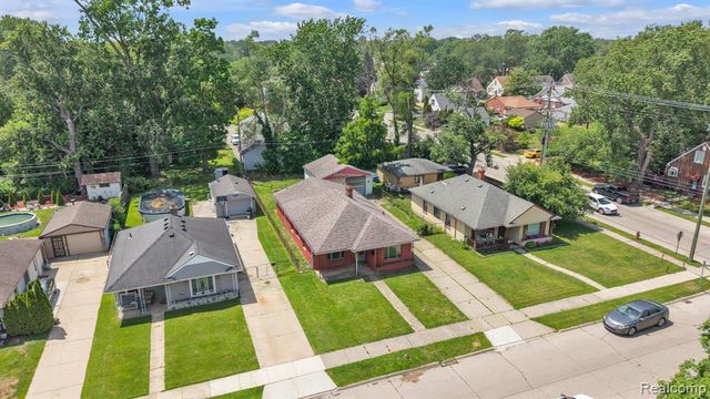 3916 Cornell Street, Dearborn Heights, MI 48125