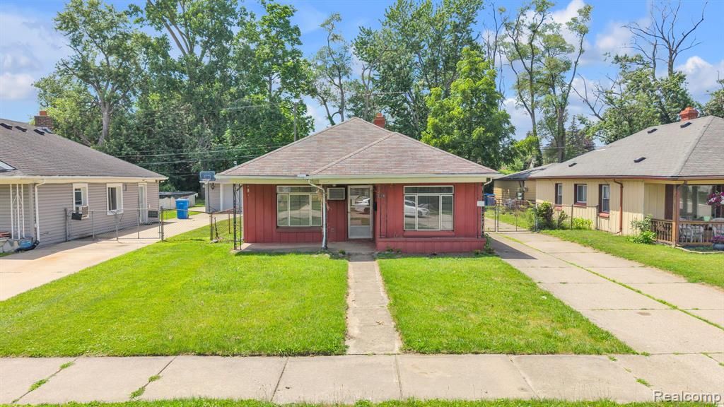 3916 Cornell Street, Dearborn Heights, MI 48125