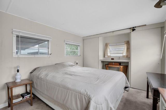 7801 34TH AVENUE N 70, St Petersburg, FL 33710