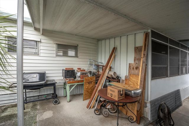 7801 34TH AVENUE N 70, St Petersburg, FL 33710