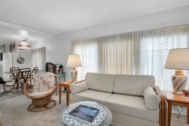 7801 34TH AVENUE N 70, St Petersburg, FL 33710