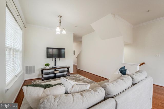 15409 ROSEMONT MANOR DR, Haymarket, VA 20169