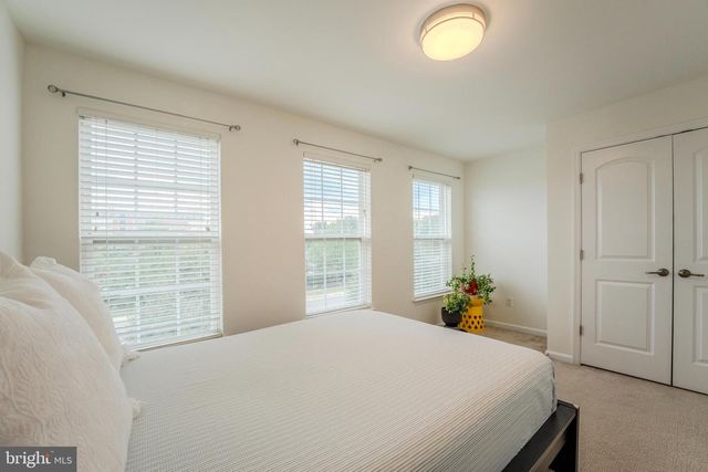 15409 ROSEMONT MANOR DR, Haymarket, VA 20169