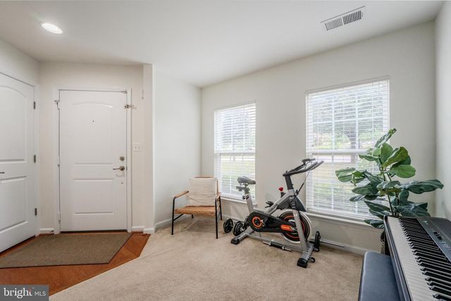 15409 ROSEMONT MANOR DR, Haymarket, VA 20169