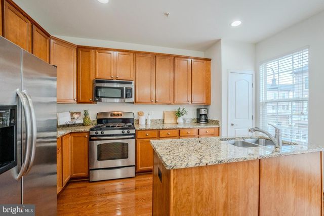 15409 ROSEMONT MANOR DR, Haymarket, VA 20169