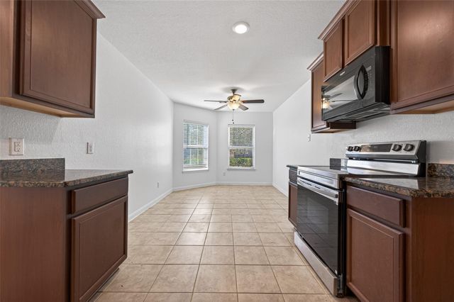 22615 Harrington Field Drive, Hockley, TX 77447