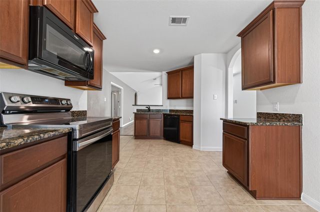 22615 Harrington Field Drive, Hockley, TX 77447