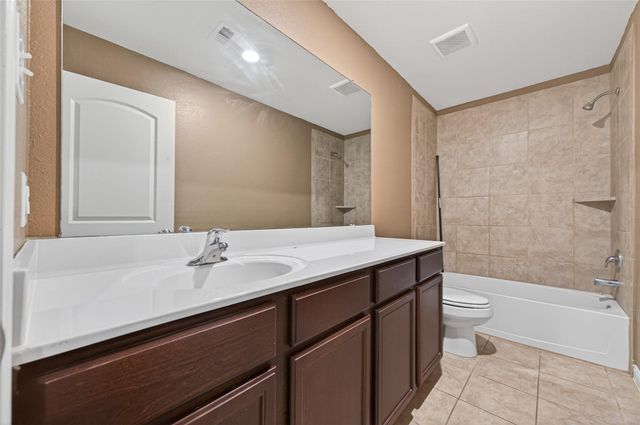 22615 Harrington Field Drive, Hockley, TX 77447