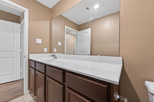 22615 Harrington Field Drive, Hockley, TX 77447