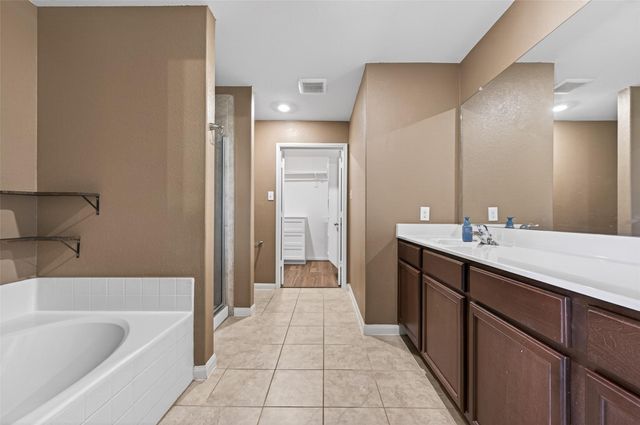 22615 Harrington Field Drive, Hockley, TX 77447