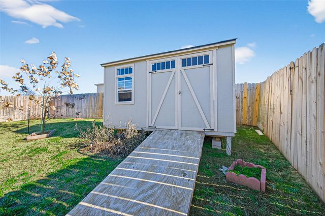 22615 Harrington Field Drive, Hockley, TX 77447