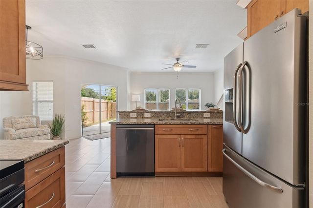 10820 CELTIC WOODS AVENUE, Tampa, FL 33647