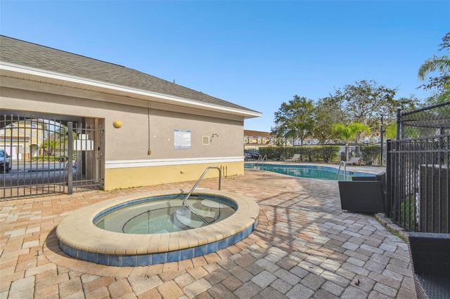 10820 CELTIC WOODS AVENUE, Tampa, FL 33647