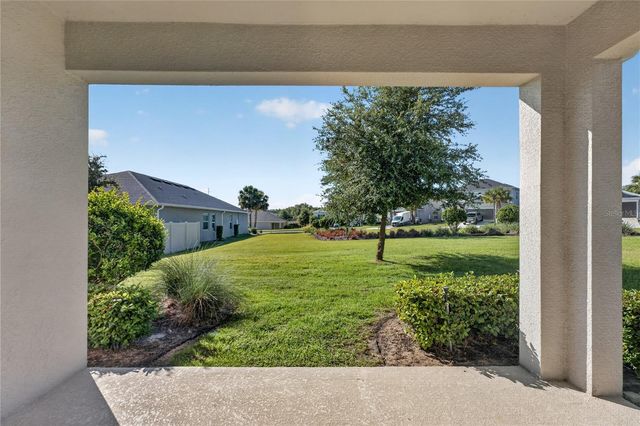 2722 SURF TOP ROAD, Clermont, FL 34711