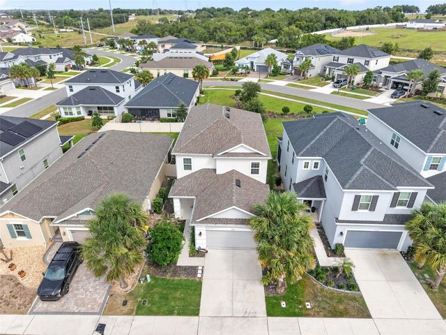 2722 SURF TOP ROAD, Clermont, FL 34711