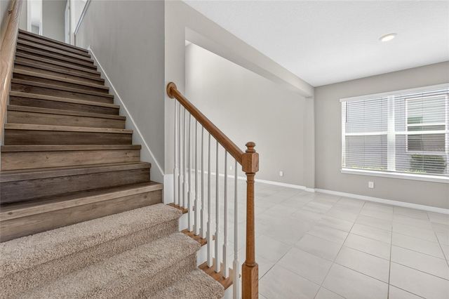 2722 SURF TOP ROAD, Clermont, FL 34711