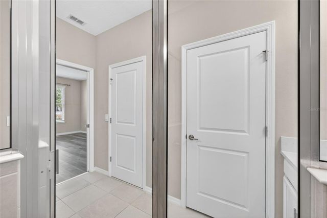 2722 SURF TOP ROAD, Clermont, FL 34711