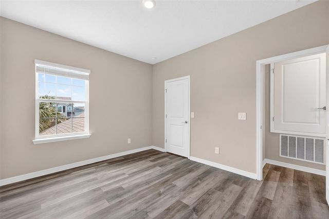 2722 SURF TOP ROAD, Clermont, FL 34711