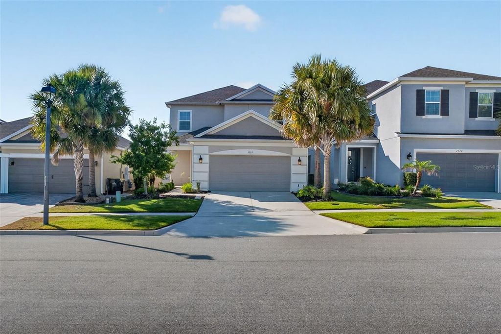 2722 SURF TOP ROAD, Clermont, FL 34711