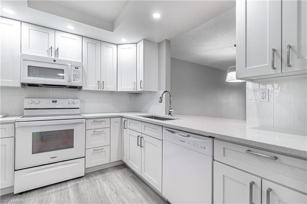 6102 Augusta DR # 315, Fort Myers, FL 33907