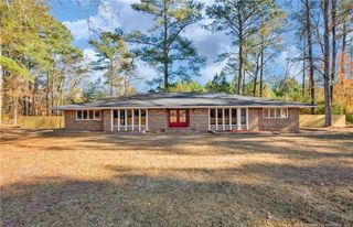 3983 Ceder creek Road, Fayetteville, NC 28312