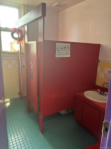 145-15 34th Avenue 1FL+Basement, Flushing, NY 11354