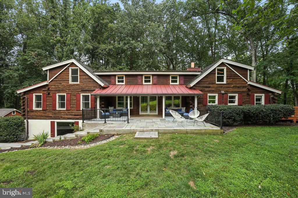 1536 WINDSTONE DR, Vienna, VA 22182