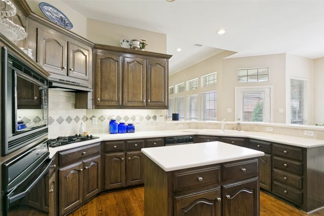 3404 Mapleleaf Lane, Richardson, TX 75082