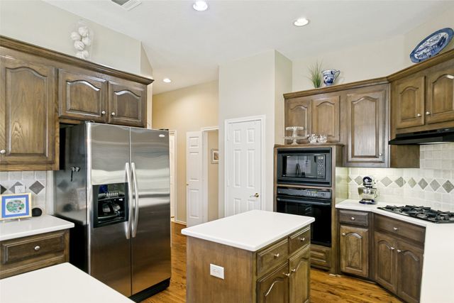3404 Mapleleaf Lane, Richardson, TX 75082