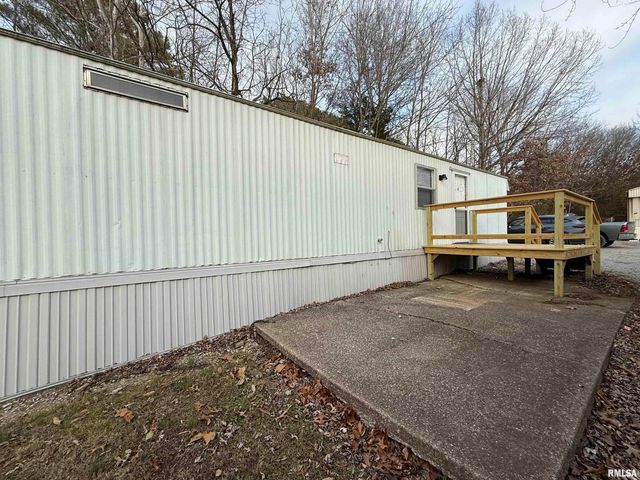 57 Timber Hollow Drive, Carbondale, IL 62901