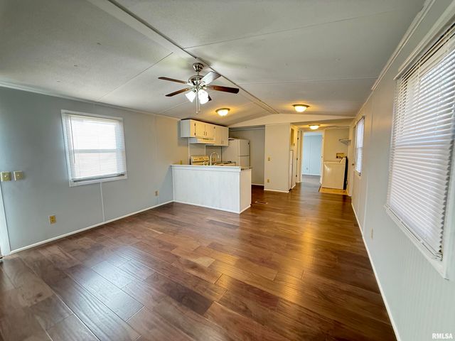 57 Timber Hollow Drive, Carbondale, IL 62901