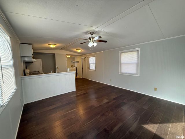 57 Timber Hollow Drive, Carbondale, IL 62901